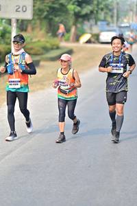 BIB: 546475
                            <button type="button" onclick="openModal(8596114)" class="btn btn-primary btn-sm float-right btn-popup" data-toggle="modal" data-target=".modal-high-quality">
                        <i class="fas fa-shopping-cart"></i> Add to Cart
                    </button>
                                            <button type="button" onclick="isThisMe(8596114, true)" class="btn btn-success btn-sm float-right btn-popup btn-isme hidden" data-toggle="tooltip" data-placement="bottom" title="นี่คือรูปของคุณใช่ไหม คลิกที่นี่เพื่อเอาเข้าอัลบั้ม">
                        <i class="fas fa-plus"></i> Add to album
                    </button>
                    <button type="button" onclick="isThisMe(8596114, false)" class="btn btn-warning btn-sm float-right btn-popup btn-isnotme hidden">
                        <i class="fas fa-ban"></i> Remove from album
                    </button>