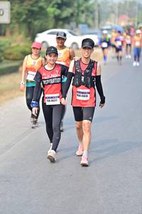 BIB: 41619, 40317
                            <button type="button" onclick="openModal(7501815)" class="btn btn-primary btn-sm float-right btn-popup" data-toggle="modal" data-target=".modal-high-quality">
                        <i class="fas fa-shopping-cart"></i> Add to Cart
                    </button>
                                            <button type="button" onclick="isThisMe(7501815, true)" class="btn btn-success btn-sm float-right btn-popup btn-isme hidden" data-toggle="tooltip" data-placement="bottom" title="นี่คือรูปของคุณใช่ไหม คลิกที่นี่เพื่อเอาเข้าอัลบั้ม">
                        <i class="fas fa-plus"></i> Add to album
                    </button>
                    <button type="button" onclick="isThisMe(7501815, false)" class="btn btn-warning btn-sm float-right btn-popup btn-isnotme hidden">
                        <i class="fas fa-ban"></i> Remove from album
                    </button>