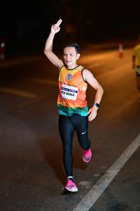 BIB: 40864
                            <button type="button" onclick="openModal(10027264)" class="btn btn-primary btn-sm float-right btn-popup" data-toggle="modal" data-target=".modal-high-quality">
                        <i class="fas fa-shopping-cart"></i> Add to Cart
                    </button>
                                            <button type="button" onclick="isThisMe(10027264, true)" class="btn btn-success btn-sm float-right btn-popup btn-isme hidden" data-toggle="tooltip" data-placement="bottom" title="นี่คือรูปของคุณใช่ไหม คลิกที่นี่เพื่อเอาเข้าอัลบั้ม">
                        <i class="fas fa-plus"></i> Add to album
                    </button>
                    <button type="button" onclick="isThisMe(10027264, false)" class="btn btn-warning btn-sm float-right btn-popup btn-isnotme hidden">
                        <i class="fas fa-ban"></i> Remove from album
                    </button>