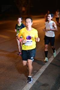 BIB: 41393
                            <button type="button" onclick="openModal(10026735)" class="btn btn-primary btn-sm float-right btn-popup" data-toggle="modal" data-target=".modal-high-quality">
                        <i class="fas fa-shopping-cart"></i> Add to Cart
                    </button>
                                            <button type="button" onclick="isThisMe(10026735, true)" class="btn btn-success btn-sm float-right btn-popup btn-isme hidden" data-toggle="tooltip" data-placement="bottom" title="นี่คือรูปของคุณใช่ไหม คลิกที่นี่เพื่อเอาเข้าอัลบั้ม">
                        <i class="fas fa-plus"></i> Add to album
                    </button>
                    <button type="button" onclick="isThisMe(10026735, false)" class="btn btn-warning btn-sm float-right btn-popup btn-isnotme hidden">
                        <i class="fas fa-ban"></i> Remove from album
                    </button>