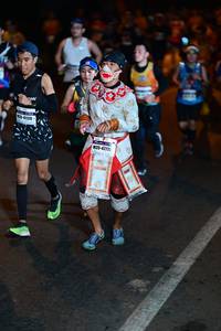 BIB: 4120, 47775
                            <button type="button" onclick="openModal(10050336)" class="btn btn-primary btn-sm float-right btn-popup" data-toggle="modal" data-target=".modal-high-quality">
                        <i class="fas fa-shopping-cart"></i> Add to Cart
                    </button>
                                            <button type="button" onclick="isThisMe(10050336, true)" class="btn btn-success btn-sm float-right btn-popup btn-isme hidden" data-toggle="tooltip" data-placement="bottom" title="นี่คือรูปของคุณใช่ไหม คลิกที่นี่เพื่อเอาเข้าอัลบั้ม">
                        <i class="fas fa-plus"></i> Add to album
                    </button>
                    <button type="button" onclick="isThisMe(10050336, false)" class="btn btn-warning btn-sm float-right btn-popup btn-isnotme hidden">
                        <i class="fas fa-ban"></i> Remove from album
                    </button>