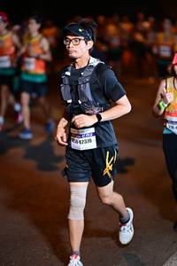 BIB: 42370
                            <button type="button" onclick="openModal(10051411)" class="btn btn-primary btn-sm float-right btn-popup" data-toggle="modal" data-target=".modal-high-quality">
                        <i class="fas fa-shopping-cart"></i> Add to Cart
                    </button>
                                            <button type="button" onclick="isThisMe(10051411, true)" class="btn btn-success btn-sm float-right btn-popup btn-isme hidden" data-toggle="tooltip" data-placement="bottom" title="นี่คือรูปของคุณใช่ไหม คลิกที่นี่เพื่อเอาเข้าอัลบั้ม">
                        <i class="fas fa-plus"></i> Add to album
                    </button>
                    <button type="button" onclick="isThisMe(10051411, false)" class="btn btn-warning btn-sm float-right btn-popup btn-isnotme hidden">
                        <i class="fas fa-ban"></i> Remove from album
                    </button>