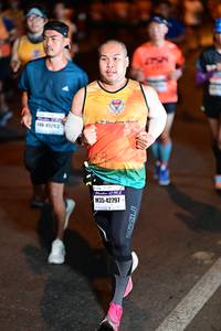 BIB: 140, 43263, 42797
                            <button type="button" onclick="openModal(10042959)" class="btn btn-primary btn-sm float-right btn-popup" data-toggle="modal" data-target=".modal-high-quality">
                        <i class="fas fa-shopping-cart"></i> Add to Cart
                    </button>
                                            <button type="button" onclick="isThisMe(10042959, true)" class="btn btn-success btn-sm float-right btn-popup btn-isme hidden" data-toggle="tooltip" data-placement="bottom" title="นี่คือรูปของคุณใช่ไหม คลิกที่นี่เพื่อเอาเข้าอัลบั้ม">
                        <i class="fas fa-plus"></i> Add to album
                    </button>
                    <button type="button" onclick="isThisMe(10042959, false)" class="btn btn-warning btn-sm float-right btn-popup btn-isnotme hidden">
                        <i class="fas fa-ban"></i> Remove from album
                    </button>