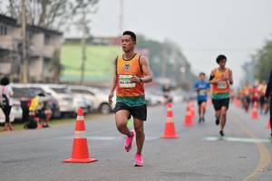 BIB: 201
                            <button type="button" onclick="openModal(10051361)" class="btn btn-primary btn-sm float-right btn-popup" data-toggle="modal" data-target=".modal-high-quality">
                        <i class="fas fa-shopping-cart"></i> Add to Cart
                    </button>
                                            <button type="button" onclick="isThisMe(10051361, true)" class="btn btn-success btn-sm float-right btn-popup btn-isme hidden" data-toggle="tooltip" data-placement="bottom" title="นี่คือรูปของคุณใช่ไหม คลิกที่นี่เพื่อเอาเข้าอัลบั้ม">
                        <i class="fas fa-plus"></i> Add to album
                    </button>
                    <button type="button" onclick="isThisMe(10051361, false)" class="btn btn-warning btn-sm float-right btn-popup btn-isnotme hidden">
                        <i class="fas fa-ban"></i> Remove from album
                    </button>