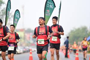 BIB: 200
                            <button type="button" onclick="openModal(10077232)" class="btn btn-primary btn-sm float-right btn-popup" data-toggle="modal" data-target=".modal-high-quality">
                        <i class="fas fa-shopping-cart"></i> Add to Cart
                    </button>
                                            <button type="button" onclick="isThisMe(10077232, true)" class="btn btn-success btn-sm float-right btn-popup btn-isme hidden" data-toggle="tooltip" data-placement="bottom" title="นี่คือรูปของคุณใช่ไหม คลิกที่นี่เพื่อเอาเข้าอัลบั้ม">
                        <i class="fas fa-plus"></i> Add to album
                    </button>
                    <button type="button" onclick="isThisMe(10077232, false)" class="btn btn-warning btn-sm float-right btn-popup btn-isnotme hidden">
                        <i class="fas fa-ban"></i> Remove from album
                    </button>