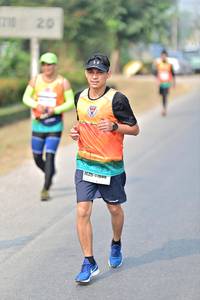 BIB: 040
                            <button type="button" onclick="openModal(10085414)" class="btn btn-primary btn-sm float-right btn-popup" data-toggle="modal" data-target=".modal-high-quality">
                        <i class="fas fa-shopping-cart"></i> Add to Cart
                    </button>
                                            <button type="button" onclick="isThisMe(10085414, true)" class="btn btn-success btn-sm float-right btn-popup btn-isme hidden" data-toggle="tooltip" data-placement="bottom" title="นี่คือรูปของคุณใช่ไหม คลิกที่นี่เพื่อเอาเข้าอัลบั้ม">
                        <i class="fas fa-plus"></i> Add to album
                    </button>
                    <button type="button" onclick="isThisMe(10085414, false)" class="btn btn-warning btn-sm float-right btn-popup btn-isnotme hidden">
                        <i class="fas fa-ban"></i> Remove from album
                    </button>