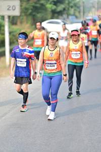 BIB: 45310
                            <button type="button" onclick="openModal(9994935)" class="btn btn-primary btn-sm float-right btn-popup" data-toggle="modal" data-target=".modal-high-quality">
                        <i class="fas fa-shopping-cart"></i> Add to Cart
                    </button>
                                            <button type="button" onclick="isThisMe(9994935, true)" class="btn btn-success btn-sm float-right btn-popup btn-isme hidden" data-toggle="tooltip" data-placement="bottom" title="นี่คือรูปของคุณใช่ไหม คลิกที่นี่เพื่อเอาเข้าอัลบั้ม">
                        <i class="fas fa-plus"></i> Add to album
                    </button>
                    <button type="button" onclick="isThisMe(9994935, false)" class="btn btn-warning btn-sm float-right btn-popup btn-isnotme hidden">
                        <i class="fas fa-ban"></i> Remove from album
                    </button>