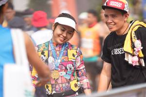 BIB: 406
                            <button type="button" onclick="openModal(10354841)" class="btn btn-primary btn-sm float-right btn-popup" data-toggle="modal" data-target=".modal-high-quality">
                        <i class="fas fa-shopping-cart"></i> Add to Cart
                    </button>
                                            <button type="button" onclick="isThisMe(10354841, true)" class="btn btn-success btn-sm float-right btn-popup btn-isme hidden" data-toggle="tooltip" data-placement="bottom" title="นี่คือรูปของคุณใช่ไหม คลิกที่นี่เพื่อเอาเข้าอัลบั้ม">
                        <i class="fas fa-plus"></i> Add to album
                    </button>
                    <button type="button" onclick="isThisMe(10354841, false)" class="btn btn-warning btn-sm float-right btn-popup btn-isnotme hidden">
                        <i class="fas fa-ban"></i> Remove from album
                    </button>