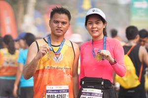 BIB: 195, 121952, 42637
                            <button type="button" onclick="openModal(10354688)" class="btn btn-primary btn-sm float-right btn-popup" data-toggle="modal" data-target=".modal-high-quality">
                        <i class="fas fa-shopping-cart"></i> Add to Cart
                    </button>
                                            <button type="button" onclick="isThisMe(10354688, true)" class="btn btn-success btn-sm float-right btn-popup btn-isme hidden" data-toggle="tooltip" data-placement="bottom" title="นี่คือรูปของคุณใช่ไหม คลิกที่นี่เพื่อเอาเข้าอัลบั้ม">
                        <i class="fas fa-plus"></i> Add to album
                    </button>
                    <button type="button" onclick="isThisMe(10354688, false)" class="btn btn-warning btn-sm float-right btn-popup btn-isnotme hidden">
                        <i class="fas fa-ban"></i> Remove from album
                    </button>
