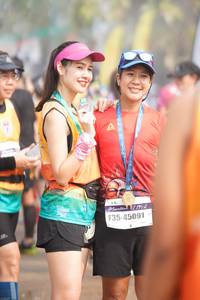 BIB: 195, 45091
                            <button type="button" onclick="openModal(10354807)" class="btn btn-primary btn-sm float-right btn-popup" data-toggle="modal" data-target=".modal-high-quality">
                        <i class="fas fa-shopping-cart"></i> Add to Cart
                    </button>
                                            <button type="button" onclick="isThisMe(10354807, true)" class="btn btn-success btn-sm float-right btn-popup btn-isme hidden" data-toggle="tooltip" data-placement="bottom" title="นี่คือรูปของคุณใช่ไหม คลิกที่นี่เพื่อเอาเข้าอัลบั้ม">
                        <i class="fas fa-plus"></i> Add to album
                    </button>
                    <button type="button" onclick="isThisMe(10354807, false)" class="btn btn-warning btn-sm float-right btn-popup btn-isnotme hidden">
                        <i class="fas fa-ban"></i> Remove from album
                    </button>