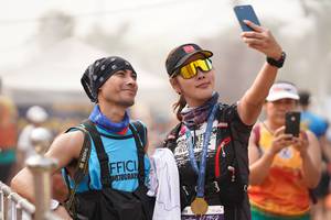 BIB: 2195
                            <button type="button" onclick="openModal(10354843)" class="btn btn-primary btn-sm float-right btn-popup" data-toggle="modal" data-target=".modal-high-quality">
                        <i class="fas fa-shopping-cart"></i> Add to Cart
                    </button>
                                            <button type="button" onclick="isThisMe(10354843, true)" class="btn btn-success btn-sm float-right btn-popup btn-isme hidden" data-toggle="tooltip" data-placement="bottom" title="นี่คือรูปของคุณใช่ไหม คลิกที่นี่เพื่อเอาเข้าอัลบั้ม">
                        <i class="fas fa-plus"></i> Add to album
                    </button>
                    <button type="button" onclick="isThisMe(10354843, false)" class="btn btn-warning btn-sm float-right btn-popup btn-isnotme hidden">
                        <i class="fas fa-ban"></i> Remove from album
                    </button>