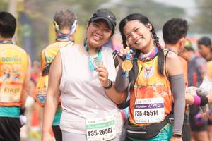 BIB: 421952, 45514, 26582
                            <button type="button" onclick="openModal(8355031)" class="btn btn-primary btn-sm float-right btn-popup" data-toggle="modal" data-target=".modal-high-quality">
                        <i class="fas fa-shopping-cart"></i> Add to Cart
                    </button>
                                            <button type="button" onclick="isThisMe(8355031, true)" class="btn btn-success btn-sm float-right btn-popup btn-isme hidden" data-toggle="tooltip" data-placement="bottom" title="นี่คือรูปของคุณใช่ไหม คลิกที่นี่เพื่อเอาเข้าอัลบั้ม">
                        <i class="fas fa-plus"></i> Add to album
                    </button>
                    <button type="button" onclick="isThisMe(8355031, false)" class="btn btn-warning btn-sm float-right btn-popup btn-isnotme hidden">
                        <i class="fas fa-ban"></i> Remove from album
                    </button>