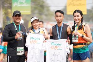 BIB: 42195, 125501, 2018, 266
                            <button type="button" onclick="openModal(8355174)" class="btn btn-primary btn-sm float-right btn-popup" data-toggle="modal" data-target=".modal-high-quality">
                        <i class="fas fa-shopping-cart"></i> Add to Cart
                    </button>
                                            <button type="button" onclick="isThisMe(8355174, true)" class="btn btn-success btn-sm float-right btn-popup btn-isme hidden" data-toggle="tooltip" data-placement="bottom" title="นี่คือรูปของคุณใช่ไหม คลิกที่นี่เพื่อเอาเข้าอัลบั้ม">
                        <i class="fas fa-plus"></i> Add to album
                    </button>
                    <button type="button" onclick="isThisMe(8355174, false)" class="btn btn-warning btn-sm float-right btn-popup btn-isnotme hidden">
                        <i class="fas fa-ban"></i> Remove from album
                    </button>