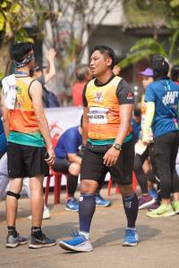 BIB: 42839
                            <button type="button" onclick="openModal(8356185)" class="btn btn-primary btn-sm float-right btn-popup" data-toggle="modal" data-target=".modal-high-quality">
                        <i class="fas fa-shopping-cart"></i> Add to Cart
                    </button>
                                            <button type="button" onclick="isThisMe(8356185, true)" class="btn btn-success btn-sm float-right btn-popup btn-isme hidden" data-toggle="tooltip" data-placement="bottom" title="นี่คือรูปของคุณใช่ไหม คลิกที่นี่เพื่อเอาเข้าอัลบั้ม">
                        <i class="fas fa-plus"></i> Add to album
                    </button>
                    <button type="button" onclick="isThisMe(8356185, false)" class="btn btn-warning btn-sm float-right btn-popup btn-isnotme hidden">
                        <i class="fas fa-ban"></i> Remove from album
                    </button>