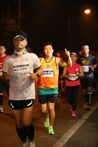 BIB: 42055, 46374
                            <button type="button" onclick="openModal(7817900)" class="btn btn-primary btn-sm float-right btn-popup" data-toggle="modal" data-target=".modal-high-quality">
                        <i class="fas fa-shopping-cart"></i> Add to Cart
                    </button>
                                            <button type="button" onclick="isThisMe(7817900, true)" class="btn btn-success btn-sm float-right btn-popup btn-isme hidden" data-toggle="tooltip" data-placement="bottom" title="นี่คือรูปของคุณใช่ไหม คลิกที่นี่เพื่อเอาเข้าอัลบั้ม">
                        <i class="fas fa-plus"></i> Add to album
                    </button>
                    <button type="button" onclick="isThisMe(7817900, false)" class="btn btn-warning btn-sm float-right btn-popup btn-isnotme hidden">
                        <i class="fas fa-ban"></i> Remove from album
                    </button>