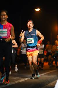 BIB: 525462, 20579
                            <button type="button" onclick="openModal(7884571)" class="btn btn-primary btn-sm float-right btn-popup" data-toggle="modal" data-target=".modal-high-quality">
                        <i class="fas fa-shopping-cart"></i> Add to Cart
                    </button>
                                            <button type="button" onclick="isThisMe(7884571, true)" class="btn btn-success btn-sm float-right btn-popup btn-isme hidden" data-toggle="tooltip" data-placement="bottom" title="นี่คือรูปของคุณใช่ไหม คลิกที่นี่เพื่อเอาเข้าอัลบั้ม">
                        <i class="fas fa-plus"></i> Add to album
                    </button>
                    <button type="button" onclick="isThisMe(7884571, false)" class="btn btn-warning btn-sm float-right btn-popup btn-isnotme hidden">
                        <i class="fas fa-ban"></i> Remove from album
                    </button>