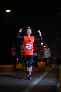 BIB: 4093
                            <button type="button" onclick="openModal(7759047)" class="btn btn-primary btn-sm float-right btn-popup" data-toggle="modal" data-target=".modal-high-quality">
                        <i class="fas fa-shopping-cart"></i> Add to Cart
                    </button>
                                            <button type="button" onclick="isThisMe(7759047, true)" class="btn btn-success btn-sm float-right btn-popup btn-isme hidden" data-toggle="tooltip" data-placement="bottom" title="นี่คือรูปของคุณใช่ไหม คลิกที่นี่เพื่อเอาเข้าอัลบั้ม">
                        <i class="fas fa-plus"></i> Add to album
                    </button>
                    <button type="button" onclick="isThisMe(7759047, false)" class="btn btn-warning btn-sm float-right btn-popup btn-isnotme hidden">
                        <i class="fas fa-ban"></i> Remove from album
                    </button>