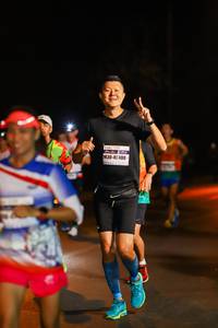 BIB: 480
                            <button type="button" onclick="openModal(7785676)" class="btn btn-primary btn-sm float-right btn-popup" data-toggle="modal" data-target=".modal-high-quality">
                        <i class="fas fa-shopping-cart"></i> Add to Cart
                    </button>
                                            <button type="button" onclick="isThisMe(7785676, true)" class="btn btn-success btn-sm float-right btn-popup btn-isme hidden" data-toggle="tooltip" data-placement="bottom" title="นี่คือรูปของคุณใช่ไหม คลิกที่นี่เพื่อเอาเข้าอัลบั้ม">
                        <i class="fas fa-plus"></i> Add to album
                    </button>
                    <button type="button" onclick="isThisMe(7785676, false)" class="btn btn-warning btn-sm float-right btn-popup btn-isnotme hidden">
                        <i class="fas fa-ban"></i> Remove from album
                    </button>