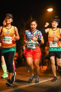 BIB: 20181, 25555, 2510
                            <button type="button" onclick="openModal(7912477)" class="btn btn-primary btn-sm float-right btn-popup" data-toggle="modal" data-target=".modal-high-quality">
                        <i class="fas fa-shopping-cart"></i> Add to Cart
                    </button>
                                            <button type="button" onclick="isThisMe(7912477, true)" class="btn btn-success btn-sm float-right btn-popup btn-isme hidden" data-toggle="tooltip" data-placement="bottom" title="นี่คือรูปของคุณใช่ไหม คลิกที่นี่เพื่อเอาเข้าอัลบั้ม">
                        <i class="fas fa-plus"></i> Add to album
                    </button>
                    <button type="button" onclick="isThisMe(7912477, false)" class="btn btn-warning btn-sm float-right btn-popup btn-isnotme hidden">
                        <i class="fas fa-ban"></i> Remove from album
                    </button>