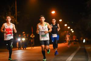 BIB: 405
                            <button type="button" onclick="openModal(7755757)" class="btn btn-primary btn-sm float-right btn-popup" data-toggle="modal" data-target=".modal-high-quality">
                        <i class="fas fa-shopping-cart"></i> Add to Cart
                    </button>
                                            <button type="button" onclick="isThisMe(7755757, true)" class="btn btn-success btn-sm float-right btn-popup btn-isme hidden" data-toggle="tooltip" data-placement="bottom" title="นี่คือรูปของคุณใช่ไหม คลิกที่นี่เพื่อเอาเข้าอัลบั้ม">
                        <i class="fas fa-plus"></i> Add to album
                    </button>
                    <button type="button" onclick="isThisMe(7755757, false)" class="btn btn-warning btn-sm float-right btn-popup btn-isnotme hidden">
                        <i class="fas fa-ban"></i> Remove from album
                    </button>