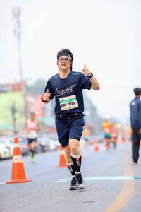 BIB: 21733
                            <button type="button" onclick="openModal(8097945)" class="btn btn-primary btn-sm float-right btn-popup" data-toggle="modal" data-target=".modal-high-quality">
                        <i class="fas fa-shopping-cart"></i> Add to Cart
                    </button>
                                            <button type="button" onclick="isThisMe(8097945, true)" class="btn btn-success btn-sm float-right btn-popup btn-isme hidden" data-toggle="tooltip" data-placement="bottom" title="นี่คือรูปของคุณใช่ไหม คลิกที่นี่เพื่อเอาเข้าอัลบั้ม">
                        <i class="fas fa-plus"></i> Add to album
                    </button>
                    <button type="button" onclick="isThisMe(8097945, false)" class="btn btn-warning btn-sm float-right btn-popup btn-isnotme hidden">
                        <i class="fas fa-ban"></i> Remove from album
                    </button>
