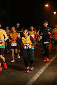 BIB: 4586
                            <button type="button" onclick="openModal(7803080)" class="btn btn-primary btn-sm float-right btn-popup" data-toggle="modal" data-target=".modal-high-quality">
                        <i class="fas fa-shopping-cart"></i> Add to Cart
                    </button>
                                            <button type="button" onclick="isThisMe(7803080, true)" class="btn btn-success btn-sm float-right btn-popup btn-isme hidden" data-toggle="tooltip" data-placement="bottom" title="นี่คือรูปของคุณใช่ไหม คลิกที่นี่เพื่อเอาเข้าอัลบั้ม">
                        <i class="fas fa-plus"></i> Add to album
                    </button>
                    <button type="button" onclick="isThisMe(7803080, false)" class="btn btn-warning btn-sm float-right btn-popup btn-isnotme hidden">
                        <i class="fas fa-ban"></i> Remove from album
                    </button>