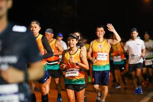 BIB: 40060
                            <button type="button" onclick="openModal(7822051)" class="btn btn-primary btn-sm float-right btn-popup" data-toggle="modal" data-target=".modal-high-quality">
                        <i class="fas fa-shopping-cart"></i> Add to Cart
                    </button>
                                            <button type="button" onclick="isThisMe(7822051, true)" class="btn btn-success btn-sm float-right btn-popup btn-isme hidden" data-toggle="tooltip" data-placement="bottom" title="นี่คือรูปของคุณใช่ไหม คลิกที่นี่เพื่อเอาเข้าอัลบั้ม">
                        <i class="fas fa-plus"></i> Add to album
                    </button>
                    <button type="button" onclick="isThisMe(7822051, false)" class="btn btn-warning btn-sm float-right btn-popup btn-isnotme hidden">
                        <i class="fas fa-ban"></i> Remove from album
                    </button>