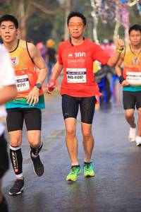 BIB: 100, 41397, 41711
                            <button type="button" onclick="openModal(9150095)" class="btn btn-primary btn-sm float-right btn-popup" data-toggle="modal" data-target=".modal-high-quality">
                        <i class="fas fa-shopping-cart"></i> Add to Cart
                    </button>
                                            <button type="button" onclick="isThisMe(9150095, true)" class="btn btn-success btn-sm float-right btn-popup btn-isme hidden" data-toggle="tooltip" data-placement="bottom" title="นี่คือรูปของคุณใช่ไหม คลิกที่นี่เพื่อเอาเข้าอัลบั้ม">
                        <i class="fas fa-plus"></i> Add to album
                    </button>
                    <button type="button" onclick="isThisMe(9150095, false)" class="btn btn-warning btn-sm float-right btn-popup btn-isnotme hidden">
                        <i class="fas fa-ban"></i> Remove from album
                    </button>