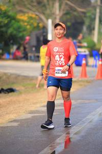 BIB: 195, 42195
                            <button type="button" onclick="openModal(8345513)" class="btn btn-primary btn-sm float-right btn-popup" data-toggle="modal" data-target=".modal-high-quality">
                        <i class="fas fa-shopping-cart"></i> Add to Cart
                    </button>
                                            <button type="button" onclick="isThisMe(8345513, true)" class="btn btn-success btn-sm float-right btn-popup btn-isme hidden" data-toggle="tooltip" data-placement="bottom" title="นี่คือรูปของคุณใช่ไหม คลิกที่นี่เพื่อเอาเข้าอัลบั้ม">
                        <i class="fas fa-plus"></i> Add to album
                    </button>
                    <button type="button" onclick="isThisMe(8345513, false)" class="btn btn-warning btn-sm float-right btn-popup btn-isnotme hidden">
                        <i class="fas fa-ban"></i> Remove from album
                    </button>