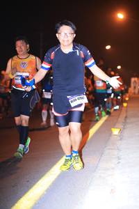 BIB: 4798
                            <button type="button" onclick="openModal(8416242)" class="btn btn-primary btn-sm float-right btn-popup" data-toggle="modal" data-target=".modal-high-quality">
                        <i class="fas fa-shopping-cart"></i> Add to Cart
                    </button>
                                            <button type="button" onclick="isThisMe(8416242, true)" class="btn btn-success btn-sm float-right btn-popup btn-isme hidden" data-toggle="tooltip" data-placement="bottom" title="นี่คือรูปของคุณใช่ไหม คลิกที่นี่เพื่อเอาเข้าอัลบั้ม">
                        <i class="fas fa-plus"></i> Add to album
                    </button>
                    <button type="button" onclick="isThisMe(8416242, false)" class="btn btn-warning btn-sm float-right btn-popup btn-isnotme hidden">
                        <i class="fas fa-ban"></i> Remove from album
                    </button>