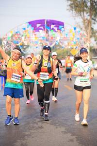 BIB: 26002, 84192, 46394
                            <button type="button" onclick="openModal(8132280)" class="btn btn-primary btn-sm float-right btn-popup" data-toggle="modal" data-target=".modal-high-quality">
                        <i class="fas fa-shopping-cart"></i> Add to Cart
                    </button>
                                            <button type="button" onclick="isThisMe(8132280, true)" class="btn btn-success btn-sm float-right btn-popup btn-isme hidden" data-toggle="tooltip" data-placement="bottom" title="นี่คือรูปของคุณใช่ไหม คลิกที่นี่เพื่อเอาเข้าอัลบั้ม">
                        <i class="fas fa-plus"></i> Add to album
                    </button>
                    <button type="button" onclick="isThisMe(8132280, false)" class="btn btn-warning btn-sm float-right btn-popup btn-isnotme hidden">
                        <i class="fas fa-ban"></i> Remove from album
                    </button>