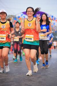 BIB: 16088, 16086
                            <button type="button" onclick="openModal(8851284)" class="btn btn-primary btn-sm float-right btn-popup" data-toggle="modal" data-target=".modal-high-quality">
                        <i class="fas fa-shopping-cart"></i> Add to Cart
                    </button>
                                            <button type="button" onclick="isThisMe(8851284, true)" class="btn btn-success btn-sm float-right btn-popup btn-isme hidden" data-toggle="tooltip" data-placement="bottom" title="นี่คือรูปของคุณใช่ไหม คลิกที่นี่เพื่อเอาเข้าอัลบั้ม">
                        <i class="fas fa-plus"></i> Add to album
                    </button>
                    <button type="button" onclick="isThisMe(8851284, false)" class="btn btn-warning btn-sm float-right btn-popup btn-isnotme hidden">
                        <i class="fas fa-ban"></i> Remove from album
                    </button>