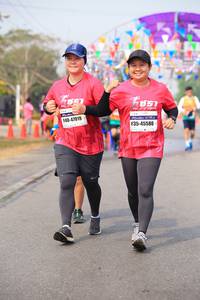 BIB: 41059
                            <button type="button" onclick="openModal(7714690)" class="btn btn-primary btn-sm float-right btn-popup" data-toggle="modal" data-target=".modal-high-quality">
                        <i class="fas fa-shopping-cart"></i> Add to Cart
                    </button>
                                            <button type="button" onclick="isThisMe(7714690, true)" class="btn btn-success btn-sm float-right btn-popup btn-isme hidden" data-toggle="tooltip" data-placement="bottom" title="นี่คือรูปของคุณใช่ไหม คลิกที่นี่เพื่อเอาเข้าอัลบั้ม">
                        <i class="fas fa-plus"></i> Add to album
                    </button>
                    <button type="button" onclick="isThisMe(7714690, false)" class="btn btn-warning btn-sm float-right btn-popup btn-isnotme hidden">
                        <i class="fas fa-ban"></i> Remove from album
                    </button>