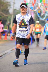 BIB: 46209
                            <button type="button" onclick="openModal(7716648)" class="btn btn-primary btn-sm float-right btn-popup" data-toggle="modal" data-target=".modal-high-quality">
                        <i class="fas fa-shopping-cart"></i> Add to Cart
                    </button>
                                            <button type="button" onclick="isThisMe(7716648, true)" class="btn btn-success btn-sm float-right btn-popup btn-isme hidden" data-toggle="tooltip" data-placement="bottom" title="นี่คือรูปของคุณใช่ไหม คลิกที่นี่เพื่อเอาเข้าอัลบั้ม">
                        <i class="fas fa-plus"></i> Add to album
                    </button>
                    <button type="button" onclick="isThisMe(7716648, false)" class="btn btn-warning btn-sm float-right btn-popup btn-isnotme hidden">
                        <i class="fas fa-ban"></i> Remove from album
                    </button>