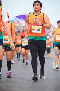 BIB: 1530, 16756
                            <button type="button" onclick="openModal(8807037)" class="btn btn-primary btn-sm float-right btn-popup" data-toggle="modal" data-target=".modal-high-quality">
                        <i class="fas fa-shopping-cart"></i> Add to Cart
                    </button>
                                            <button type="button" onclick="isThisMe(8807037, true)" class="btn btn-success btn-sm float-right btn-popup btn-isme hidden" data-toggle="tooltip" data-placement="bottom" title="นี่คือรูปของคุณใช่ไหม คลิกที่นี่เพื่อเอาเข้าอัลบั้ม">
                        <i class="fas fa-plus"></i> Add to album
                    </button>
                    <button type="button" onclick="isThisMe(8807037, false)" class="btn btn-warning btn-sm float-right btn-popup btn-isnotme hidden">
                        <i class="fas fa-ban"></i> Remove from album
                    </button>