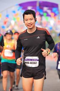 BIB: 42195, 40362
                            <button type="button" onclick="openModal(8618149)" class="btn btn-primary btn-sm float-right btn-popup" data-toggle="modal" data-target=".modal-high-quality">
                        <i class="fas fa-shopping-cart"></i> Add to Cart
                    </button>
                                            <button type="button" onclick="isThisMe(8618149, true)" class="btn btn-success btn-sm float-right btn-popup btn-isme hidden" data-toggle="tooltip" data-placement="bottom" title="นี่คือรูปของคุณใช่ไหม คลิกที่นี่เพื่อเอาเข้าอัลบั้ม">
                        <i class="fas fa-plus"></i> Add to album
                    </button>
                    <button type="button" onclick="isThisMe(8618149, false)" class="btn btn-warning btn-sm float-right btn-popup btn-isnotme hidden">
                        <i class="fas fa-ban"></i> Remove from album
                    </button>