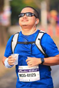 BIB: 42195, 41125
                            <button type="button" onclick="openModal(8212670)" class="btn btn-primary btn-sm float-right btn-popup" data-toggle="modal" data-target=".modal-high-quality">
                        <i class="fas fa-shopping-cart"></i> Add to Cart
                    </button>
                                            <button type="button" onclick="isThisMe(8212670, true)" class="btn btn-success btn-sm float-right btn-popup btn-isme hidden" data-toggle="tooltip" data-placement="bottom" title="นี่คือรูปของคุณใช่ไหม คลิกที่นี่เพื่อเอาเข้าอัลบั้ม">
                        <i class="fas fa-plus"></i> Add to album
                    </button>
                    <button type="button" onclick="isThisMe(8212670, false)" class="btn btn-warning btn-sm float-right btn-popup btn-isnotme hidden">
                        <i class="fas fa-ban"></i> Remove from album
                    </button>