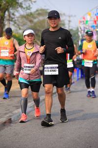 BIB: 48227
                            <button type="button" onclick="openModal(7711750)" class="btn btn-primary btn-sm float-right btn-popup" data-toggle="modal" data-target=".modal-high-quality">
                        <i class="fas fa-shopping-cart"></i> Add to Cart
                    </button>
                                            <button type="button" onclick="isThisMe(7711750, true)" class="btn btn-success btn-sm float-right btn-popup btn-isme hidden" data-toggle="tooltip" data-placement="bottom" title="นี่คือรูปของคุณใช่ไหม คลิกที่นี่เพื่อเอาเข้าอัลบั้ม">
                        <i class="fas fa-plus"></i> Add to album
                    </button>
                    <button type="button" onclick="isThisMe(7711750, false)" class="btn btn-warning btn-sm float-right btn-popup btn-isnotme hidden">
                        <i class="fas fa-ban"></i> Remove from album
                    </button>