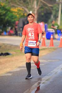 BIB: 195, 42195
                            <button type="button" onclick="openModal(8346372)" class="btn btn-primary btn-sm float-right btn-popup" data-toggle="modal" data-target=".modal-high-quality">
                        <i class="fas fa-shopping-cart"></i> Add to Cart
                    </button>
                                            <button type="button" onclick="isThisMe(8346372, true)" class="btn btn-success btn-sm float-right btn-popup btn-isme hidden" data-toggle="tooltip" data-placement="bottom" title="นี่คือรูปของคุณใช่ไหม คลิกที่นี่เพื่อเอาเข้าอัลบั้ม">
                        <i class="fas fa-plus"></i> Add to album
                    </button>
                    <button type="button" onclick="isThisMe(8346372, false)" class="btn btn-warning btn-sm float-right btn-popup btn-isnotme hidden">
                        <i class="fas fa-ban"></i> Remove from album
                    </button>