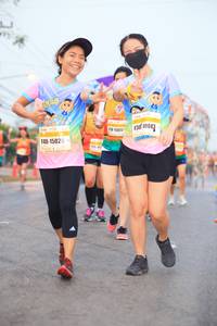 BIB: 3010043, 15017, 1502
                            <button type="button" onclick="openModal(8806919)" class="btn btn-primary btn-sm float-right btn-popup" data-toggle="modal" data-target=".modal-high-quality">
                        <i class="fas fa-shopping-cart"></i> Add to Cart
                    </button>
                                            <button type="button" onclick="isThisMe(8806919, true)" class="btn btn-success btn-sm float-right btn-popup btn-isme hidden" data-toggle="tooltip" data-placement="bottom" title="นี่คือรูปของคุณใช่ไหม คลิกที่นี่เพื่อเอาเข้าอัลบั้ม">
                        <i class="fas fa-plus"></i> Add to album
                    </button>
                    <button type="button" onclick="isThisMe(8806919, false)" class="btn btn-warning btn-sm float-right btn-popup btn-isnotme hidden">
                        <i class="fas fa-ban"></i> Remove from album
                    </button>