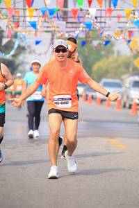 BIB: 4095
                            <button type="button" onclick="openModal(7716388)" class="btn btn-primary btn-sm float-right btn-popup" data-toggle="modal" data-target=".modal-high-quality">
                        <i class="fas fa-shopping-cart"></i> Add to Cart
                    </button>
                                            <button type="button" onclick="isThisMe(7716388, true)" class="btn btn-success btn-sm float-right btn-popup btn-isme hidden" data-toggle="tooltip" data-placement="bottom" title="นี่คือรูปของคุณใช่ไหม คลิกที่นี่เพื่อเอาเข้าอัลบั้ม">
                        <i class="fas fa-plus"></i> Add to album
                    </button>
                    <button type="button" onclick="isThisMe(7716388, false)" class="btn btn-warning btn-sm float-right btn-popup btn-isnotme hidden">
                        <i class="fas fa-ban"></i> Remove from album
                    </button>