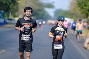 BIB: 46944, 45641
                            <button type="button" onclick="openModal(9852828)" class="btn btn-primary btn-sm float-right btn-popup" data-toggle="modal" data-target=".modal-high-quality">
                        <i class="fas fa-shopping-cart"></i> Add to Cart
                    </button>
                                            <button type="button" onclick="isThisMe(9852828, true)" class="btn btn-success btn-sm float-right btn-popup btn-isme hidden" data-toggle="tooltip" data-placement="bottom" title="นี่คือรูปของคุณใช่ไหม คลิกที่นี่เพื่อเอาเข้าอัลบั้ม">
                        <i class="fas fa-plus"></i> Add to album
                    </button>
                    <button type="button" onclick="isThisMe(9852828, false)" class="btn btn-warning btn-sm float-right btn-popup btn-isnotme hidden">
                        <i class="fas fa-ban"></i> Remove from album
                    </button>