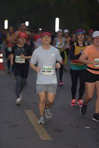 BIB: 20901
                            <button type="button" onclick="openModal(7368261)" class="btn btn-primary btn-sm float-right btn-popup" data-toggle="modal" data-target=".modal-high-quality">
                        <i class="fas fa-shopping-cart"></i> Add to Cart
                    </button>
                                            <button type="button" onclick="isThisMe(7368261, true)" class="btn btn-success btn-sm float-right btn-popup btn-isme hidden" data-toggle="tooltip" data-placement="bottom" title="นี่คือรูปของคุณใช่ไหม คลิกที่นี่เพื่อเอาเข้าอัลบั้ม">
                        <i class="fas fa-plus"></i> Add to album
                    </button>
                    <button type="button" onclick="isThisMe(7368261, false)" class="btn btn-warning btn-sm float-right btn-popup btn-isnotme hidden">
                        <i class="fas fa-ban"></i> Remove from album
                    </button>