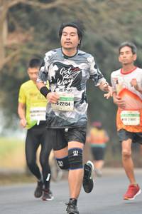 BIB: 22154, 21641
                            <button type="button" onclick="openModal(8596714)" class="btn btn-primary btn-sm float-right btn-popup" data-toggle="modal" data-target=".modal-high-quality">
                        <i class="fas fa-shopping-cart"></i> Add to Cart
                    </button>
                                            <button type="button" onclick="isThisMe(8596714, true)" class="btn btn-success btn-sm float-right btn-popup btn-isme hidden" data-toggle="tooltip" data-placement="bottom" title="นี่คือรูปของคุณใช่ไหม คลิกที่นี่เพื่อเอาเข้าอัลบั้ม">
                        <i class="fas fa-plus"></i> Add to album
                    </button>
                    <button type="button" onclick="isThisMe(8596714, false)" class="btn btn-warning btn-sm float-right btn-popup btn-isnotme hidden">
                        <i class="fas fa-ban"></i> Remove from album
                    </button>