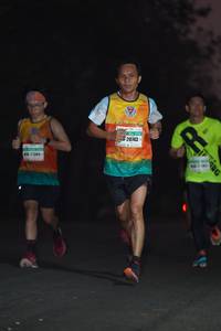 BIB: 20143
                            <button type="button" onclick="openModal(9663395)" class="btn btn-primary btn-sm float-right btn-popup" data-toggle="modal" data-target=".modal-high-quality">
                        <i class="fas fa-shopping-cart"></i> Add to Cart
                    </button>
                                            <button type="button" onclick="isThisMe(9663395, true)" class="btn btn-success btn-sm float-right btn-popup btn-isme hidden" data-toggle="tooltip" data-placement="bottom" title="นี่คือรูปของคุณใช่ไหม คลิกที่นี่เพื่อเอาเข้าอัลบั้ม">
                        <i class="fas fa-plus"></i> Add to album
                    </button>
                    <button type="button" onclick="isThisMe(9663395, false)" class="btn btn-warning btn-sm float-right btn-popup btn-isnotme hidden">
                        <i class="fas fa-ban"></i> Remove from album
                    </button>