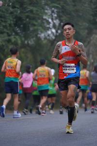 BIB: 42240
                            <button type="button" onclick="openModal(9669200)" class="btn btn-primary btn-sm float-right btn-popup" data-toggle="modal" data-target=".modal-high-quality">
                        <i class="fas fa-shopping-cart"></i> Add to Cart
                    </button>
                                            <button type="button" onclick="isThisMe(9669200, true)" class="btn btn-success btn-sm float-right btn-popup btn-isme hidden" data-toggle="tooltip" data-placement="bottom" title="นี่คือรูปของคุณใช่ไหม คลิกที่นี่เพื่อเอาเข้าอัลบั้ม">
                        <i class="fas fa-plus"></i> Add to album
                    </button>
                    <button type="button" onclick="isThisMe(9669200, false)" class="btn btn-warning btn-sm float-right btn-popup btn-isnotme hidden">
                        <i class="fas fa-ban"></i> Remove from album
                    </button>