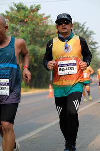 BIB: 42195, 42275, 5259
                            <button type="button" onclick="openModal(9520551)" class="btn btn-primary btn-sm float-right btn-popup" data-toggle="modal" data-target=".modal-high-quality">
                        <i class="fas fa-shopping-cart"></i> Add to Cart
                    </button>
                                            <button type="button" onclick="isThisMe(9520551, true)" class="btn btn-success btn-sm float-right btn-popup btn-isme hidden" data-toggle="tooltip" data-placement="bottom" title="นี่คือรูปของคุณใช่ไหม คลิกที่นี่เพื่อเอาเข้าอัลบั้ม">
                        <i class="fas fa-plus"></i> Add to album
                    </button>
                    <button type="button" onclick="isThisMe(9520551, false)" class="btn btn-warning btn-sm float-right btn-popup btn-isnotme hidden">
                        <i class="fas fa-ban"></i> Remove from album
                    </button>