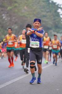 BIB: 27806
                            <button type="button" onclick="openModal(9733933)" class="btn btn-primary btn-sm float-right btn-popup" data-toggle="modal" data-target=".modal-high-quality">
                        <i class="fas fa-shopping-cart"></i> Add to Cart
                    </button>
                                            <button type="button" onclick="isThisMe(9733933, true)" class="btn btn-success btn-sm float-right btn-popup btn-isme hidden" data-toggle="tooltip" data-placement="bottom" title="นี่คือรูปของคุณใช่ไหม คลิกที่นี่เพื่อเอาเข้าอัลบั้ม">
                        <i class="fas fa-plus"></i> Add to album
                    </button>
                    <button type="button" onclick="isThisMe(9733933, false)" class="btn btn-warning btn-sm float-right btn-popup btn-isnotme hidden">
                        <i class="fas fa-ban"></i> Remove from album
                    </button>