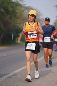 BIB: 40135
                            <button type="button" onclick="openModal(9801529)" class="btn btn-primary btn-sm float-right btn-popup" data-toggle="modal" data-target=".modal-high-quality">
                        <i class="fas fa-shopping-cart"></i> Add to Cart
                    </button>
                                            <button type="button" onclick="isThisMe(9801529, true)" class="btn btn-success btn-sm float-right btn-popup btn-isme hidden" data-toggle="tooltip" data-placement="bottom" title="นี่คือรูปของคุณใช่ไหม คลิกที่นี่เพื่อเอาเข้าอัลบั้ม">
                        <i class="fas fa-plus"></i> Add to album
                    </button>
                    <button type="button" onclick="isThisMe(9801529, false)" class="btn btn-warning btn-sm float-right btn-popup btn-isnotme hidden">
                        <i class="fas fa-ban"></i> Remove from album
                    </button>