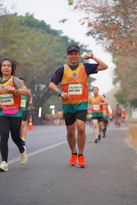BIB: 22461, 20196
                            <button type="button" onclick="openModal(9746958)" class="btn btn-primary btn-sm float-right btn-popup" data-toggle="modal" data-target=".modal-high-quality">
                        <i class="fas fa-shopping-cart"></i> Add to Cart
                    </button>
                                            <button type="button" onclick="isThisMe(9746958, true)" class="btn btn-success btn-sm float-right btn-popup btn-isme hidden" data-toggle="tooltip" data-placement="bottom" title="นี่คือรูปของคุณใช่ไหม คลิกที่นี่เพื่อเอาเข้าอัลบั้ม">
                        <i class="fas fa-plus"></i> Add to album
                    </button>
                    <button type="button" onclick="isThisMe(9746958, false)" class="btn btn-warning btn-sm float-right btn-popup btn-isnotme hidden">
                        <i class="fas fa-ban"></i> Remove from album
                    </button>